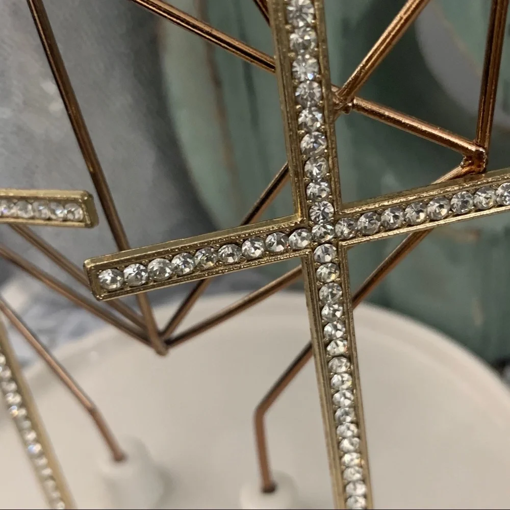 Large Cross earrings - Picture 6 of 7
